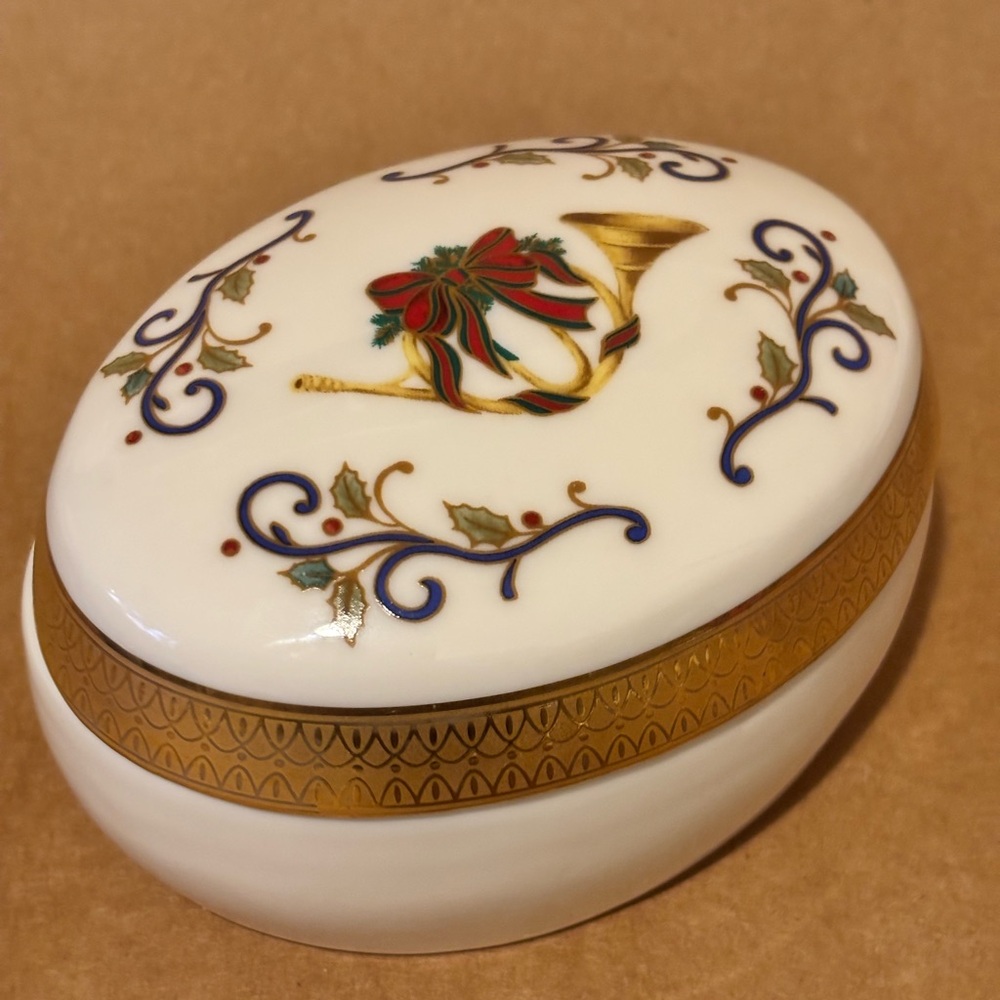 Mikasa Holiday Box with Gold and Red Accents
